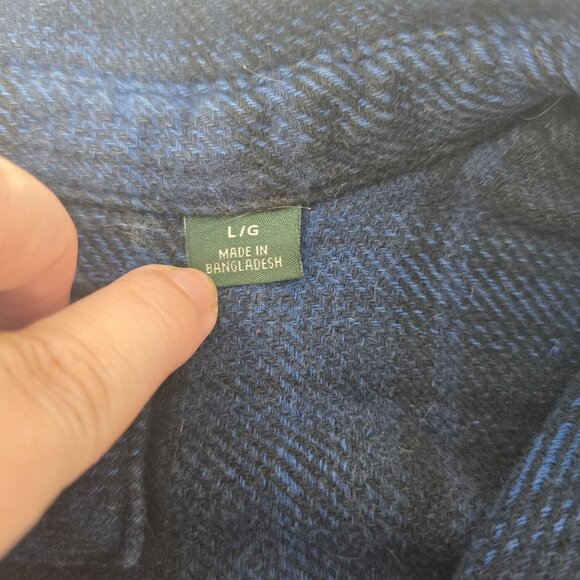 Orvis Men's Blue & Black Plaid Button-Up Heavy Flannel Shirt Size Large - Picture 6 of 9